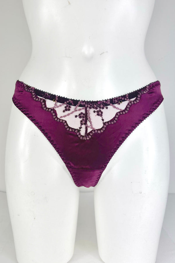 Kelly Thong SS0901014