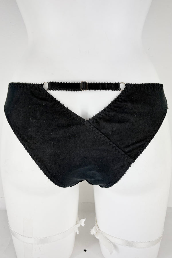 Casey Brief SS72045