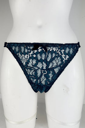 BEYOND SUSTAINABLE Brief SS021005