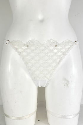 BEYOND SUSTAINABLE Brief SS021004