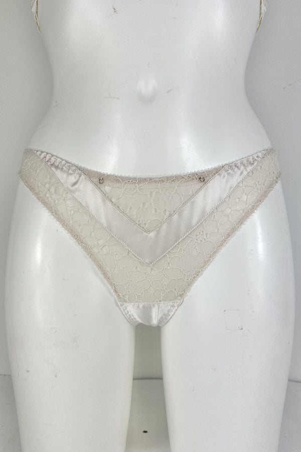 Lyvie Ivory Set SS0902016
