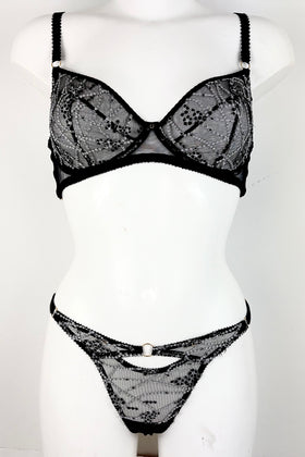 Kelly Noir Set SS022001