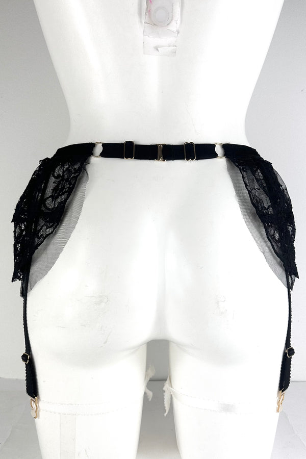 Tamara Noir Skirted Suspender SS0902034