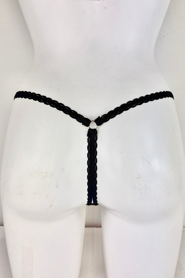 BEYOND SUSTAINABLE G-STRING SS021017