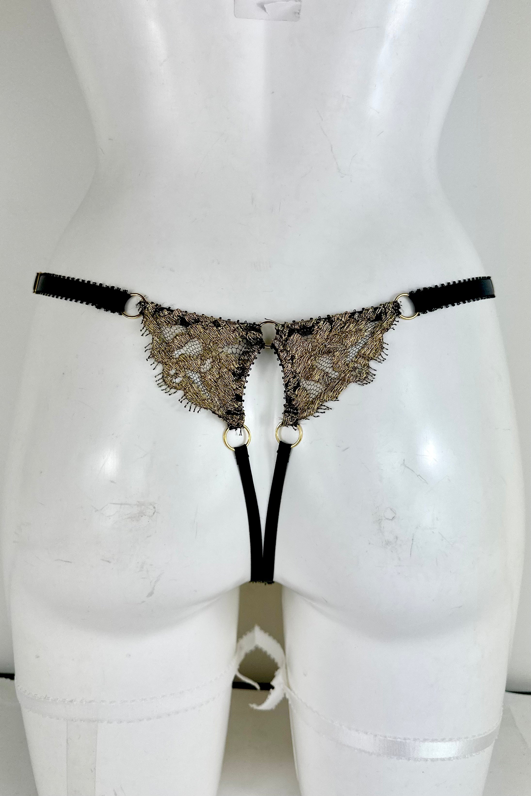 Gold French Leavers Lace Thong SS0902042