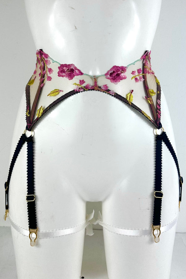 Ally Waspie SS0902049