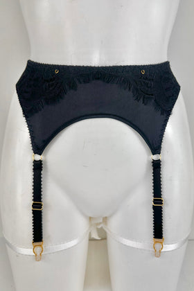 Tamara Noir Suspender SS0902049