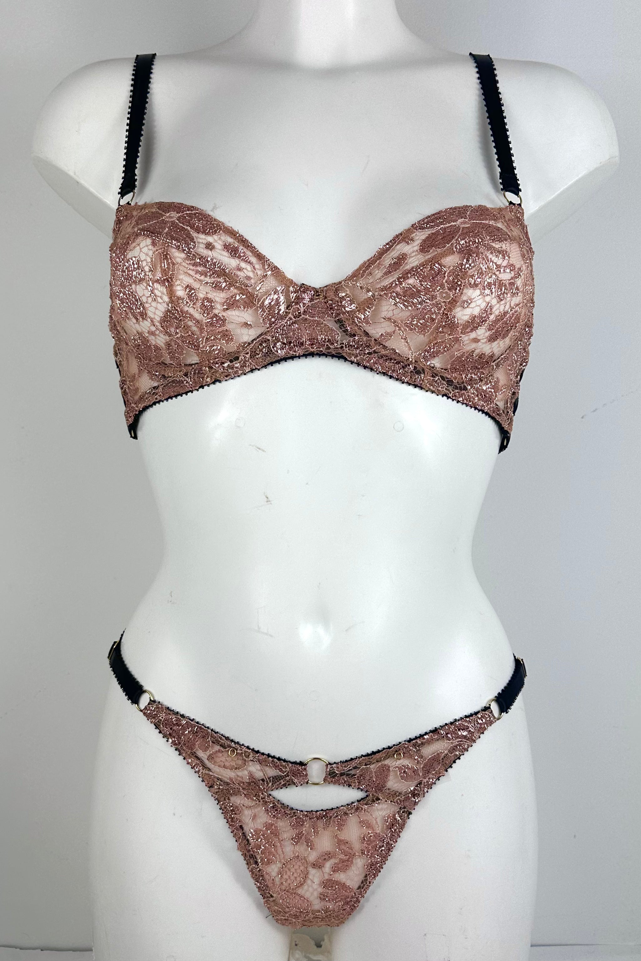 Vanessa Rose Lace Set SS0902051