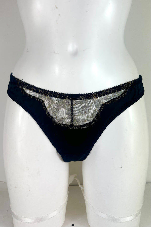 Becca Noir Thong SS0927146