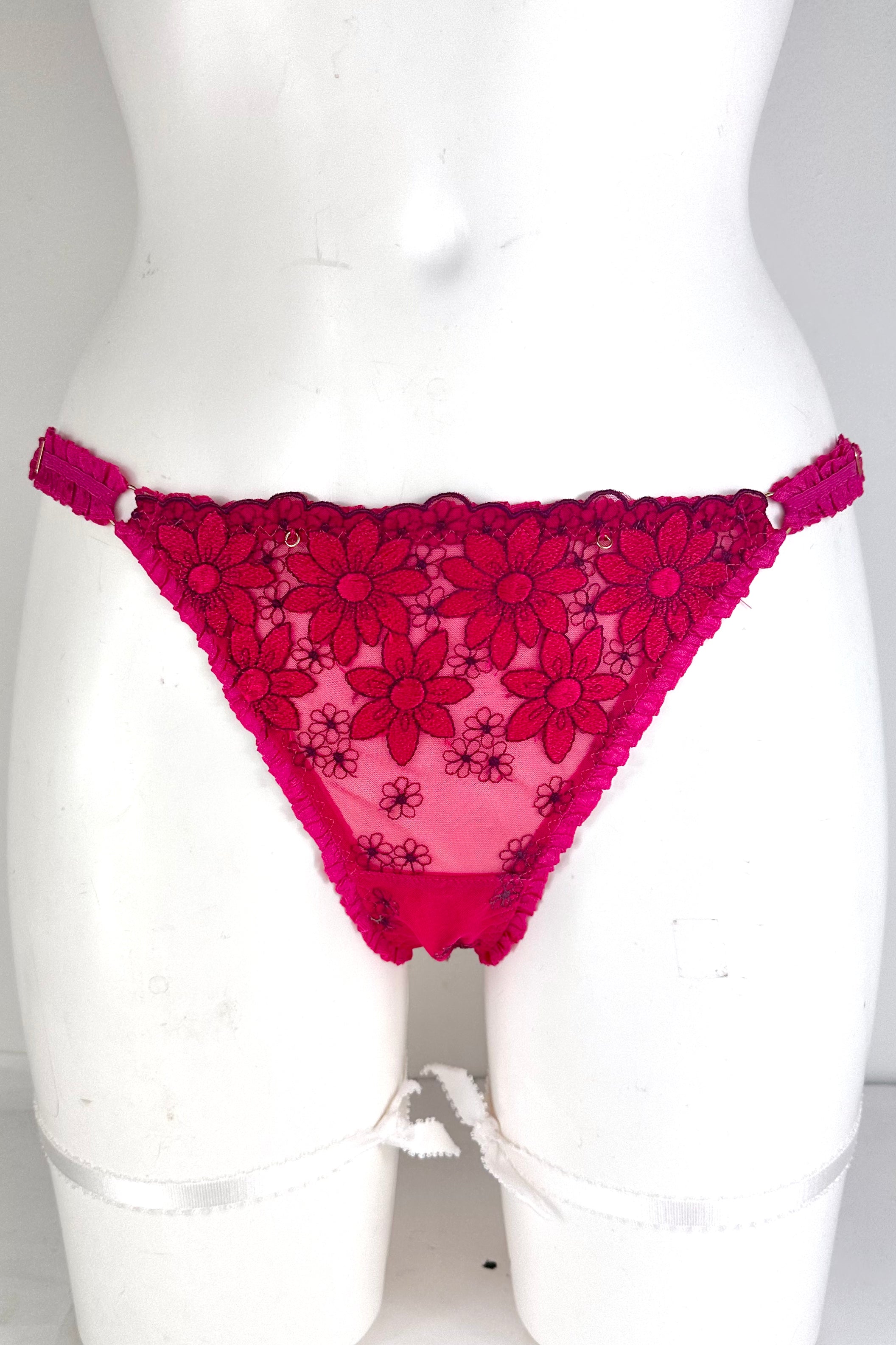 BEYOND SUSTAINABLE G-STRING SS0927174