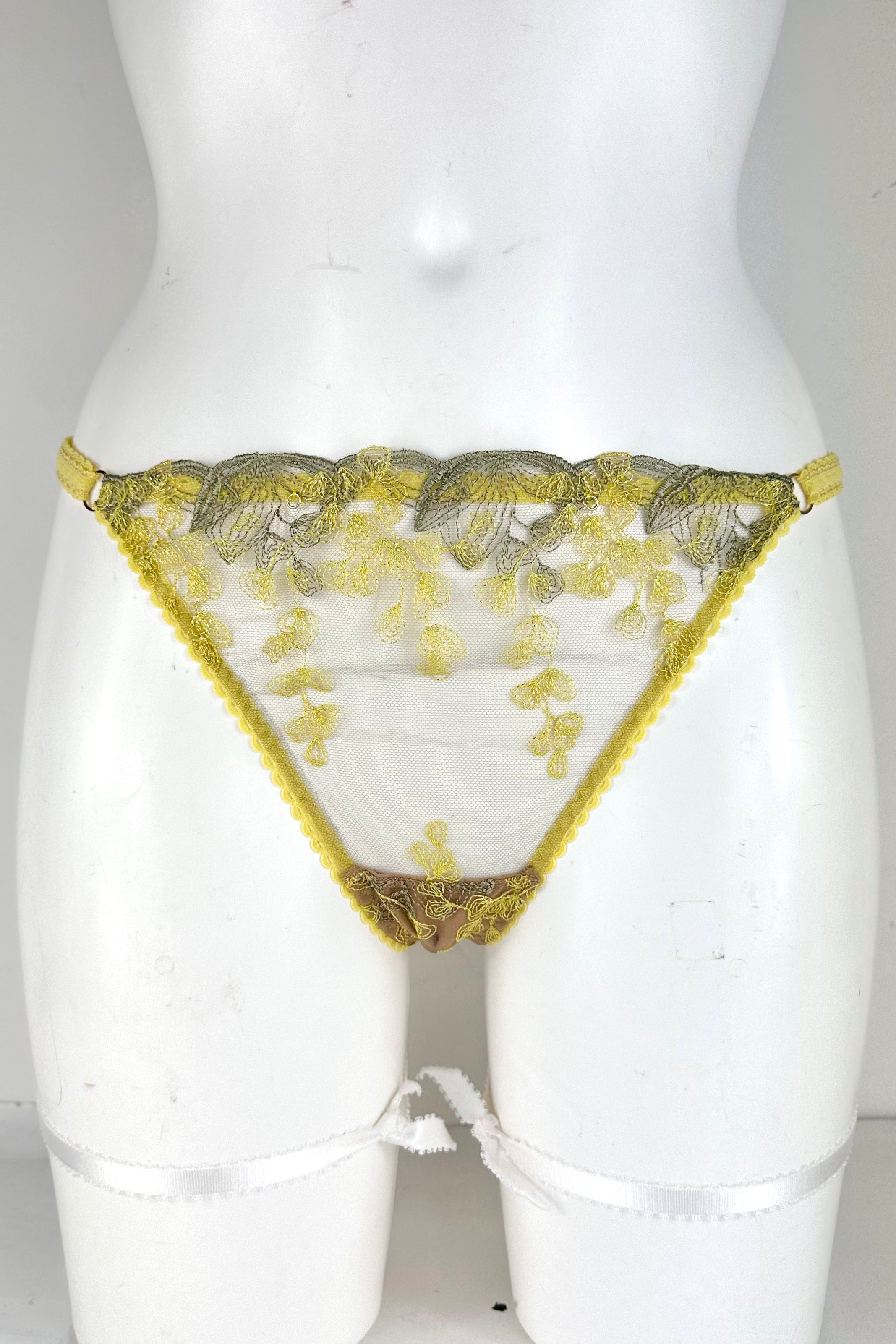 BEYOND SUSTAINABLE G-STRING SS0927177