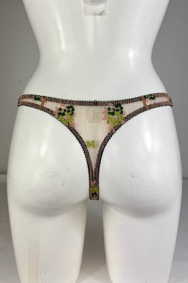Jess Thong SS015022
