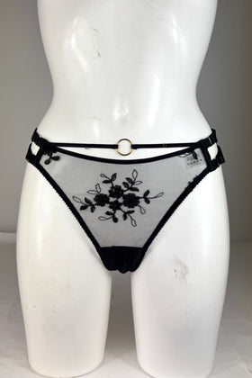 Junii Noir Thong SS015030