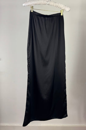 Noir Silk Skirt SS015046