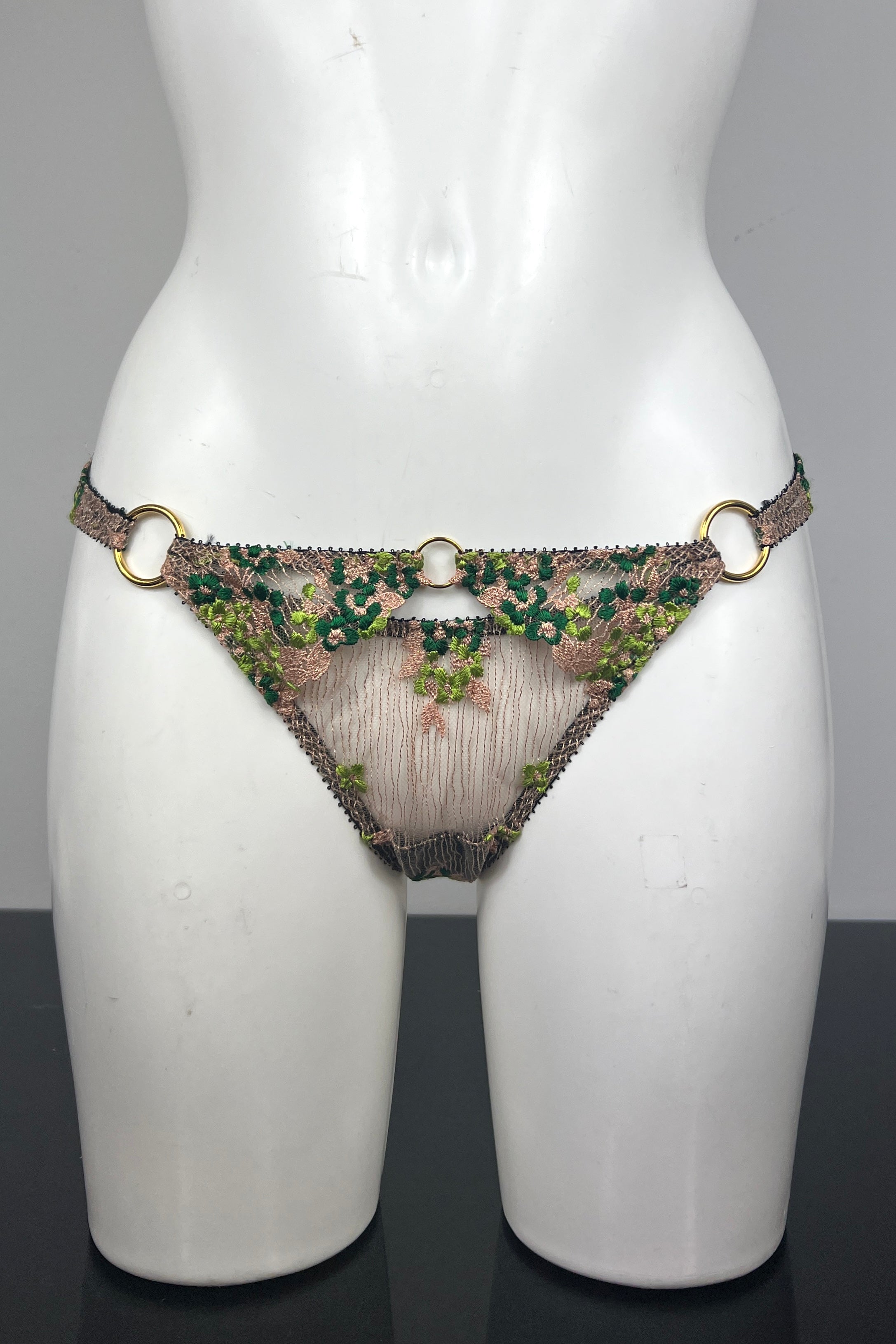 Jess Thong SS0813044