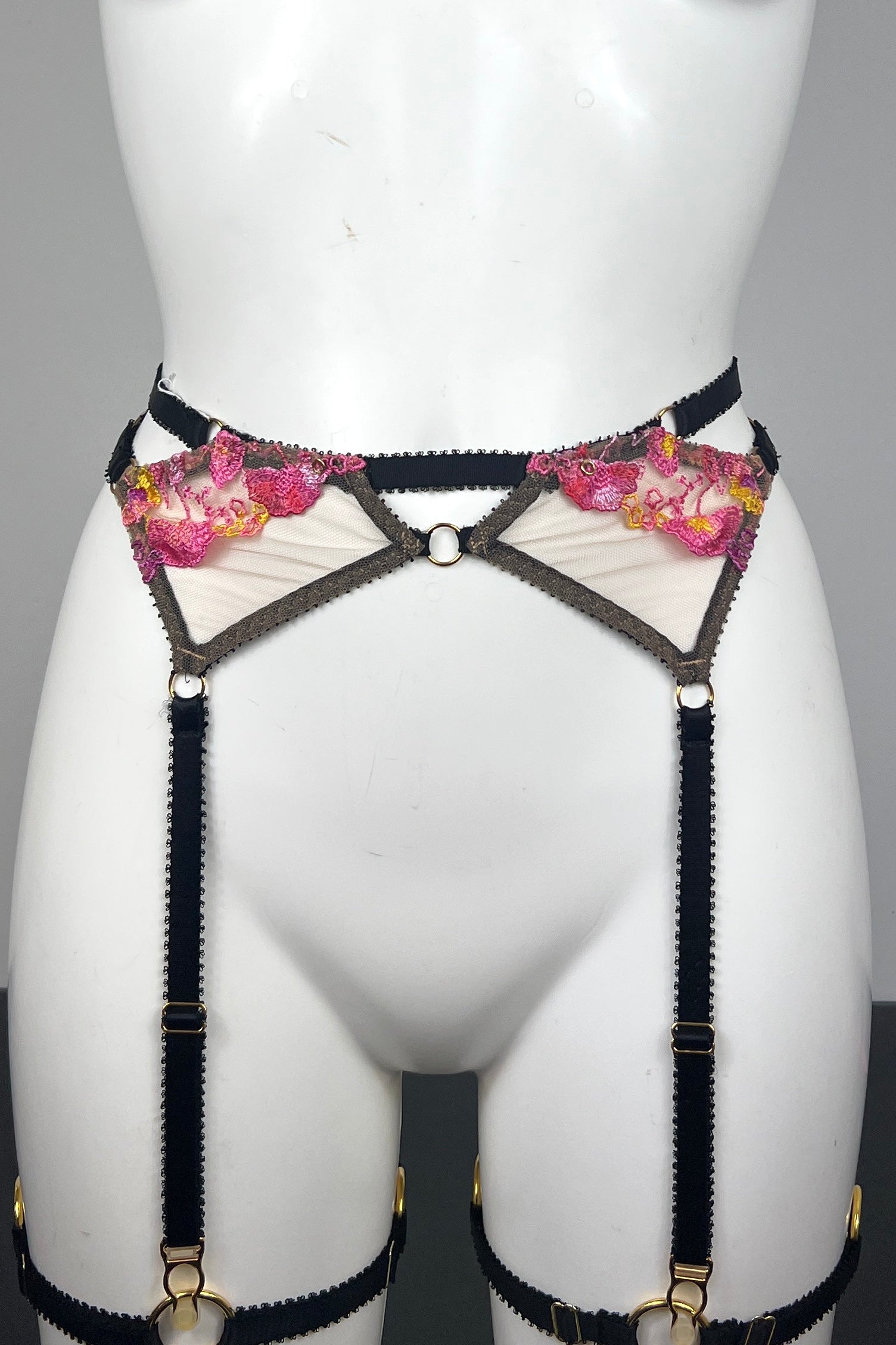 Josephine Suspender SS0815005