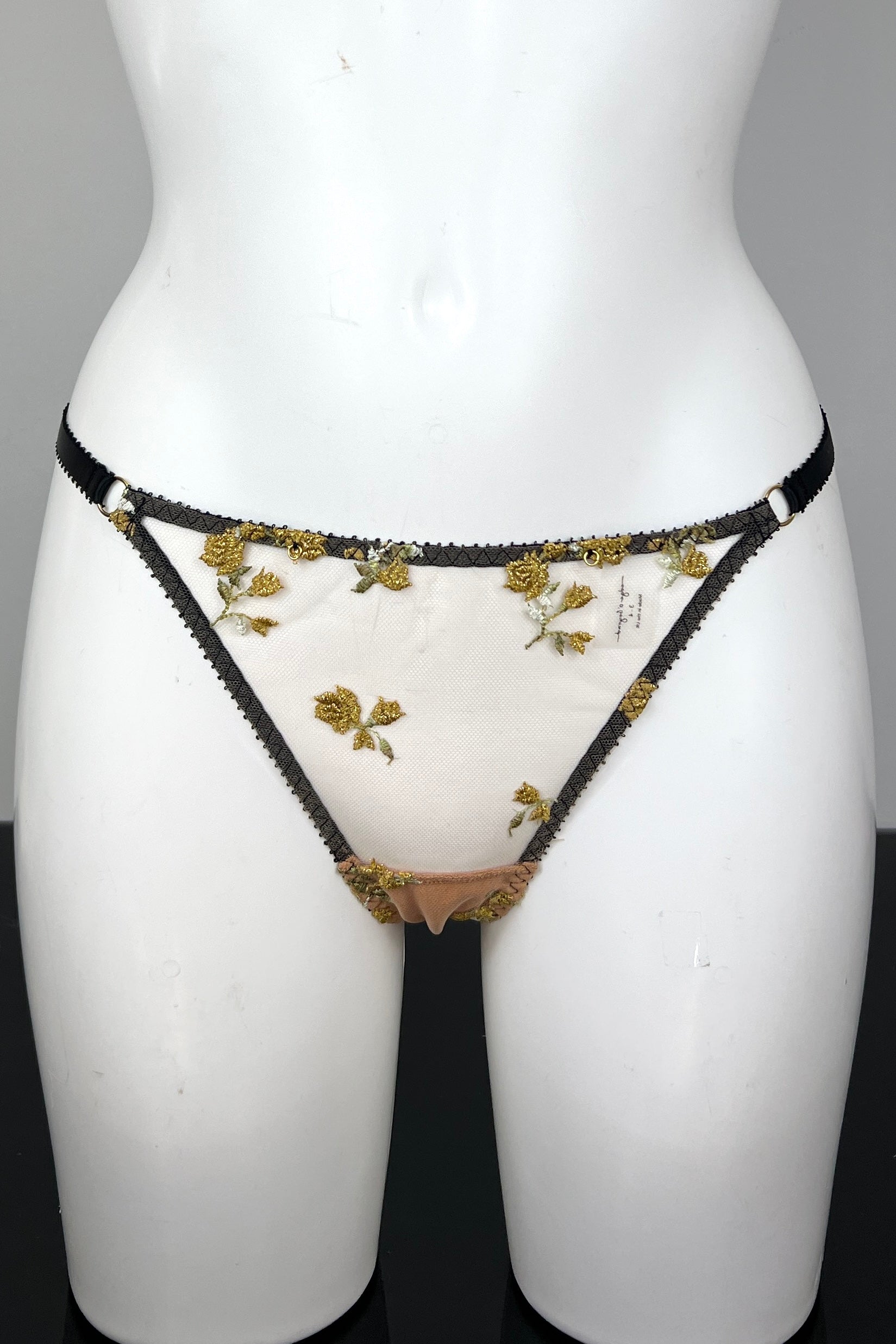 Charlotte en Or Thong SS0815001