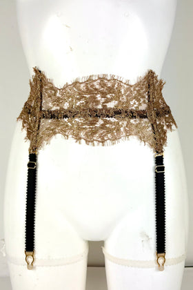 Mina Waspie SS072003