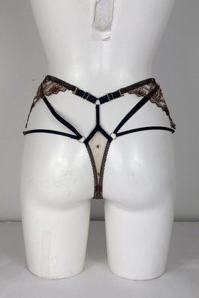 Ramya High Waist Thong SS025060