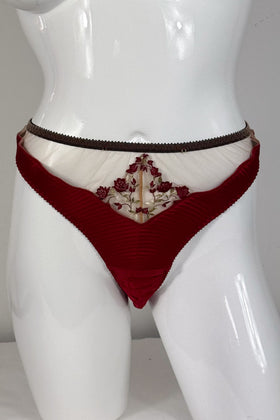 Charlotte Rouge Brief SS025092