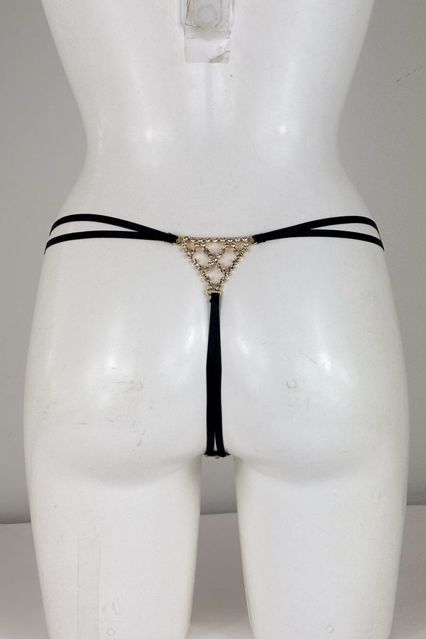 Carol Thong SS025041