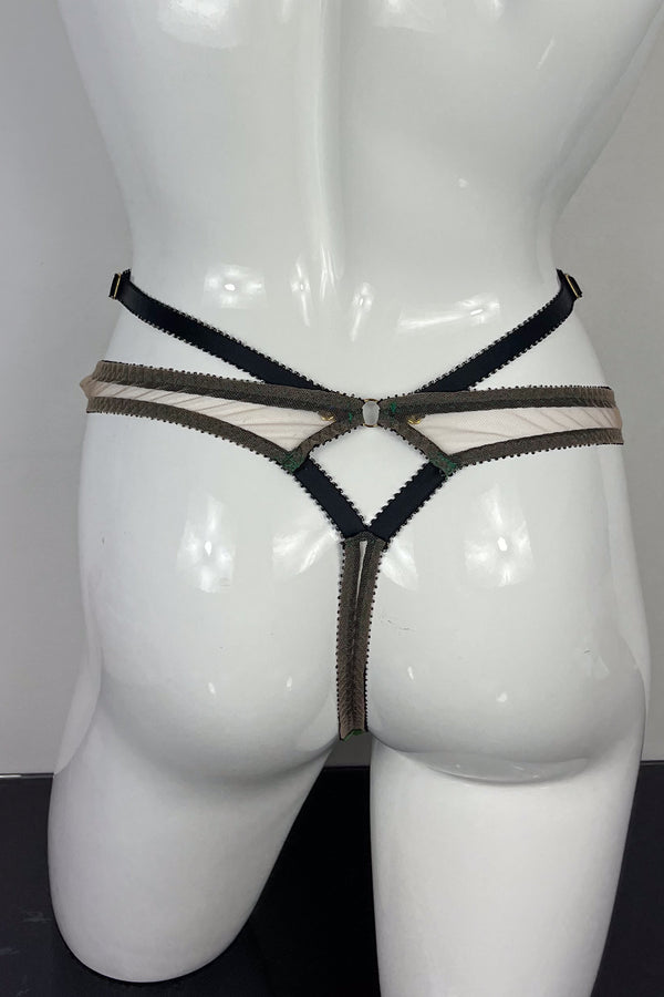 Sally High Cut Thong SS2802041