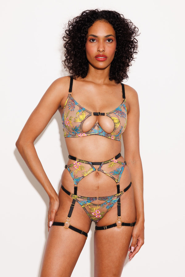 Yasmin Suspender