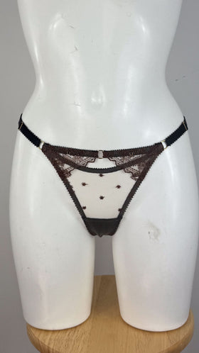 Ramya Thong SS015094