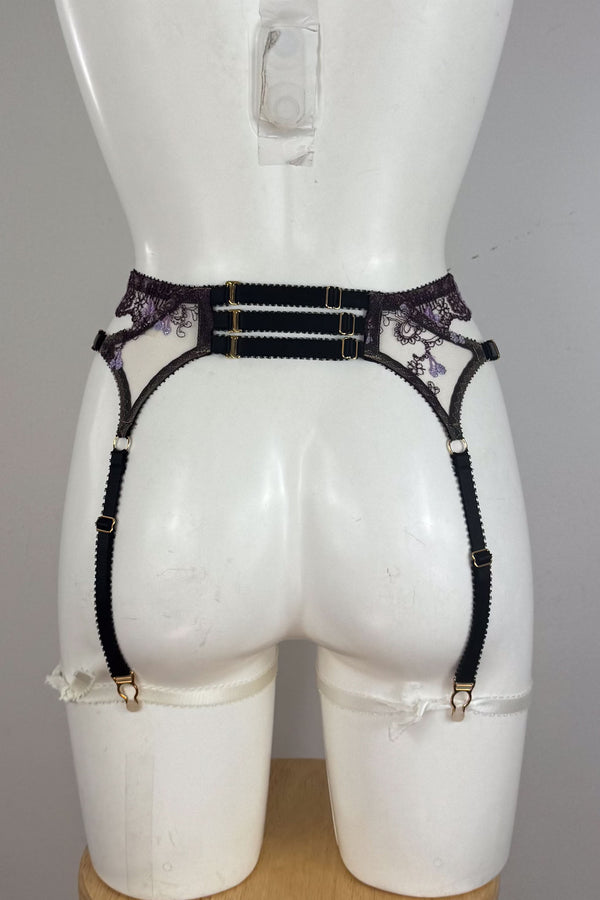 Ashitha Suspender SS015104