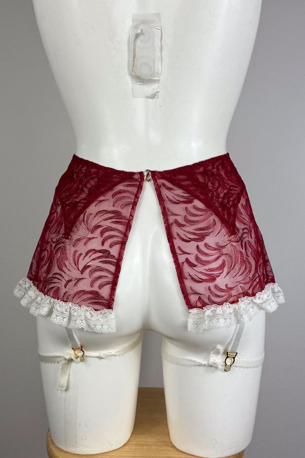 Mrs Claus Skirted Suspender SS015054