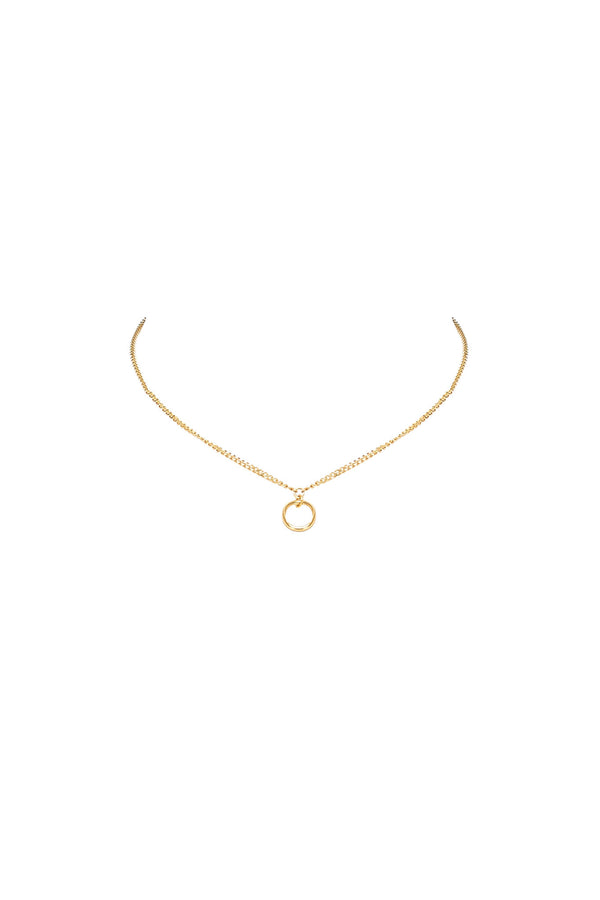 our delicate choker necklace Luke is made from 18 carat gold dipped chain. Luke is a chic piece that can be worn in or outside of the bedroom.